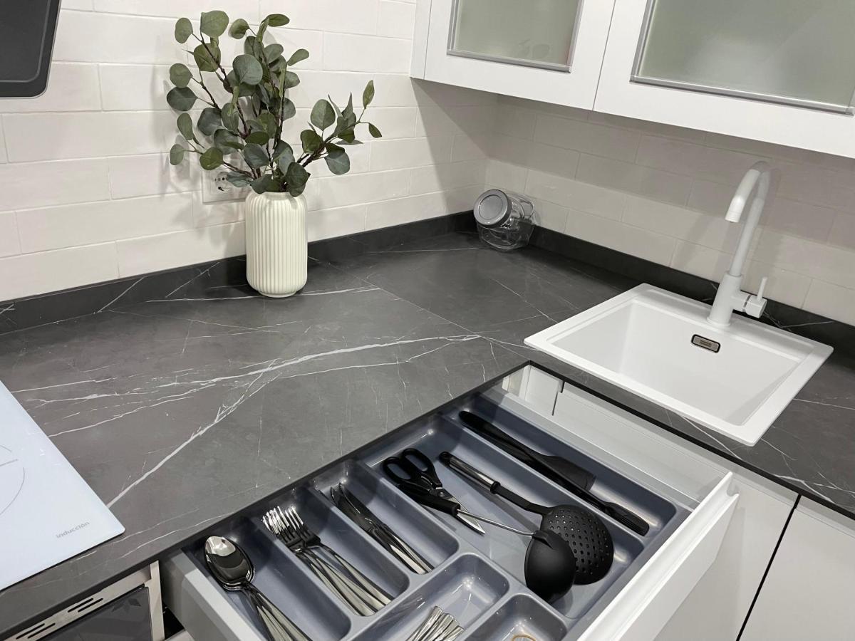 Precioso Apartamento Recien Reformado En Centro Aranjuez Bagian luar foto